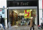 4 Feet - London