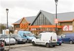 B&Q DIY Supercentre - London