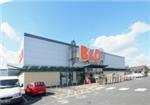 B&Q DIY Supercentre - London