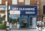 De Luxe Dry Cleaners - London