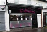 Nainas Beauty Box - London